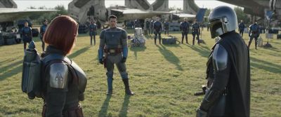 I return this blade to its rightful owner. - The Mandalorian