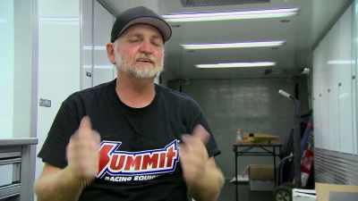 I roll up there, do a burnout. - Street Outlaws No Prep Kings Team Attack