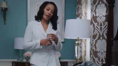 I'’D PLAY THE SAD,
DUTIFUL WIDOW. - Tyler Perry's The Oval