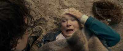 I'’m... this little old lady. - American Dreamer