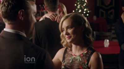 I'’m sorry, I didn't mean to. - A Christmas in Royal Fashion