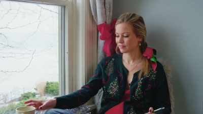 I was running away from
life, love and Christmas. - A Merry Single Christmas