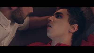 - I-- - The Male Gaze: First Kiss