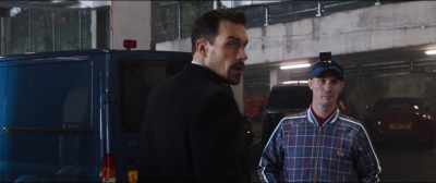 - I said in a minute.
- Oi, spunk bubble. - The Gentlemen