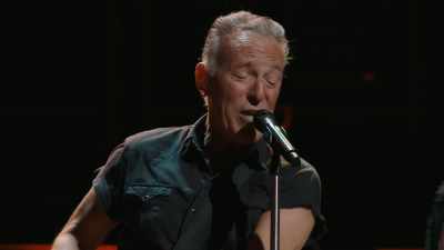 - ♪ I said yeah ♪
- ♪ Yeah ♪ - Road Diary: Bruce Springsteen and The E Street Band