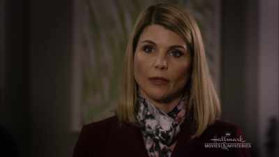 I sat with him, - Garage Sale Mystery: The Beach Murder