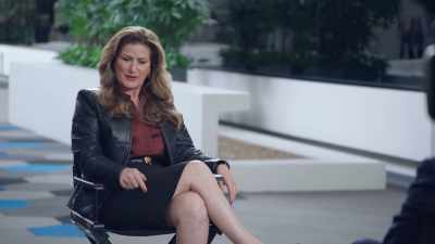 - I once saw
a Whitney Houston documentary, - American Auto