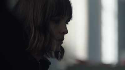 I saw his car. He wasn't in it. - Rellik
