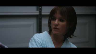 I saw flashes of something
when it touched me, - Encounter