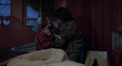 - I saw that horrible creature.
- Come on. - Without Warning