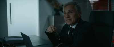 I saw him in your office
earlier. - The Consultant