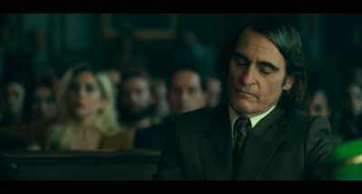 I saw him in the lobby,
the elevator a few times. - Joker: Folie à Deux