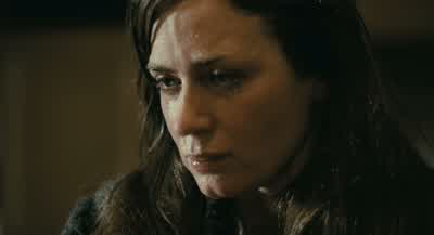 I saw Martha on the train. - The Girl on the Train