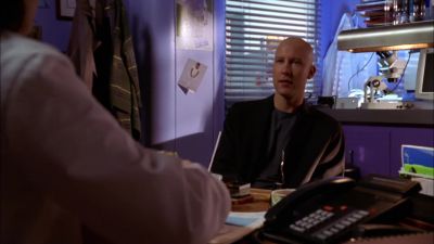 I saw Mr. Kent in the hall. - Smallville
