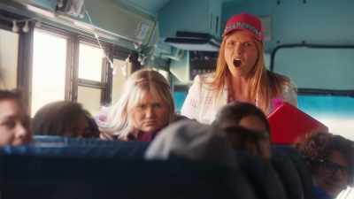 - I saw him put them inside his asshole! - Crushed