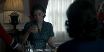 I saw that. - The Crown