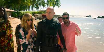 I saw the first guy
escape with Vik on a boat, - Murder Mystery 2