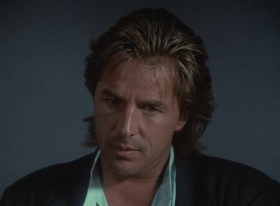 I saw the gun behind the door. - Miami Vice