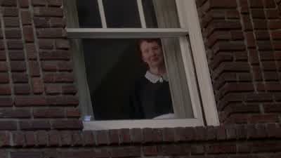 ♪ I saw you leaving ♪ - American Horror Story