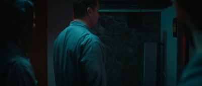 I say we lock him outside,
unless he hands over the gun - Cryo