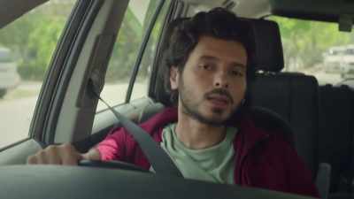 I was saying this type of babies..
- What type? - Badnaam Gali