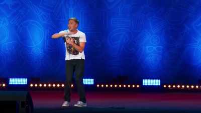 "I was scared, girls. I was scared." - Russell Howard: Recalibrate