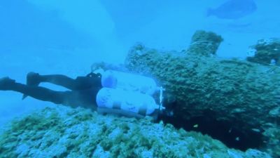 Scattered along the bottom
is rusted machinery - Expedition Unknown