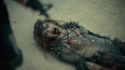 [screeching] - Army of the Dead