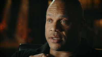 I see a guy just pull out his
gun, just... (MIMICS EXPLOSION) - Breaking Olympia: The Phil Heath Story