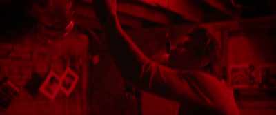 ♪ I see her evryday ♪ - The Tutor