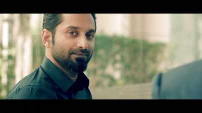 I see your face, litas a
full moon on a dark night. - Varathan