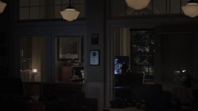 - I see my father. - The Sinner