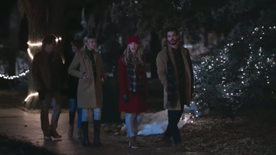 I see. I see it every year,
but every single year... - Christmas in Pine Valley