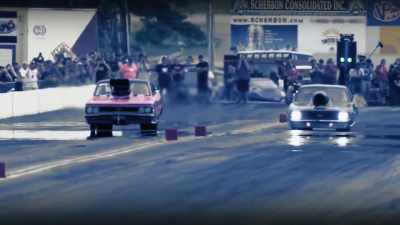I see her in my periphery
a little bit, - Street Outlaws No Prep Kings Team Attack
