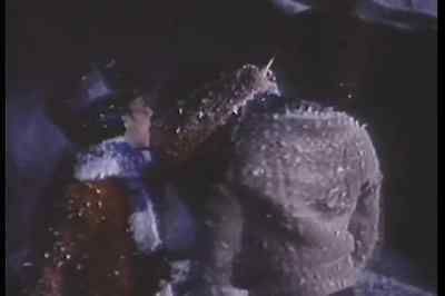 I see it! - Santa Claus Conquers the Martians