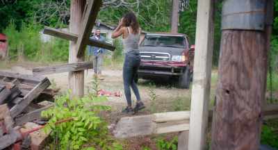 I see you stumbled upon
my favorite redneck. - Buried Alive and Survived