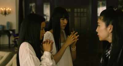 I sent a professional
investigator - The Confidence Man JP - The Movie -