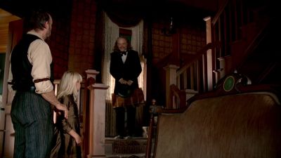 I should be back in about... - Deadwood