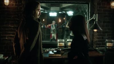 I should hang the risk
and kill him. - Sleepy Hollow