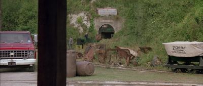 I should take a closer look at that mine - A View to a Kill