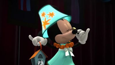 I simply must have
that cuckoo clock handbag. - Mickey and the Roadster Racers