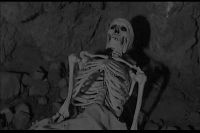 I sleep now - The Lost Skeleton of Cadavra