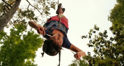 I sleep upside down like a bat - Pitch Perfect 2