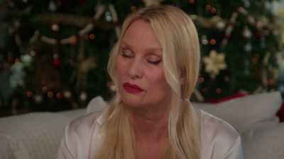 I slept with your fiancee. - Ladies of the '80s: A Divas Christmas