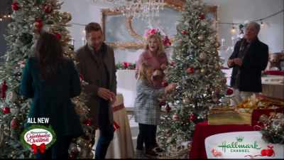 I was so humiliated, - Christmas at Dollywood