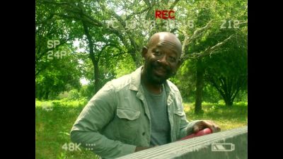 So, let's pick up
where we left off... - Fear the Walking Dead