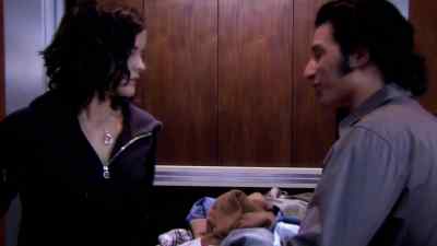 - Sorry.
- He was going to do his laundry. - Kyle XY