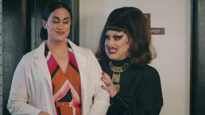 I specialize in helping
clueless, classless idiots - Dr. Jackie