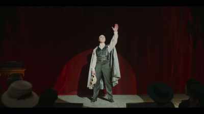 I stand before you
in broad daylight - Interview with the Vampire