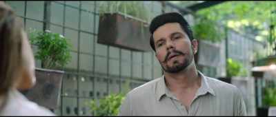 I started working at a restaurant - Love Aaj Kal